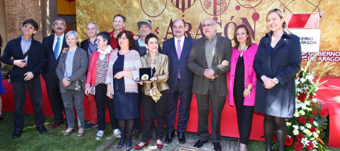 El Presidente de Aragón encuentra en el patrimonio natural e histórico los mejores ingredientes del patriotismo aragonés