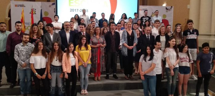 El Gobierno de Aragón reconoce las mejores iniciativas emprendedoras de estudiantes de FP y Secundaria