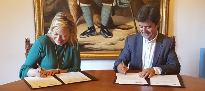 Walqa dona su potabilizadora al Ayuntamiento de Huesca, y permitirá mejorar el abastecimiento a Apiés
