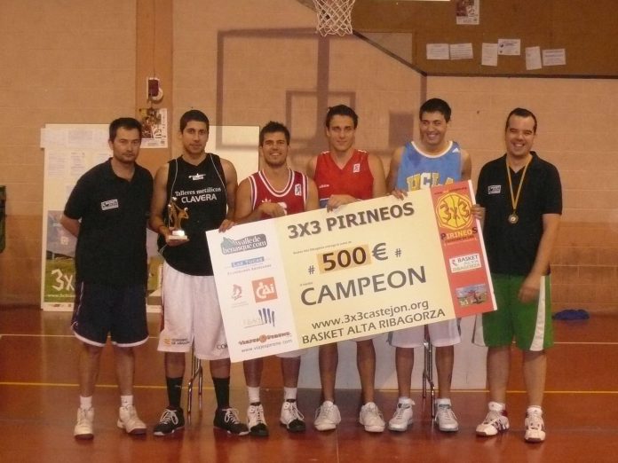 ganadores de la anterior edición (Fotografía: CBAR)