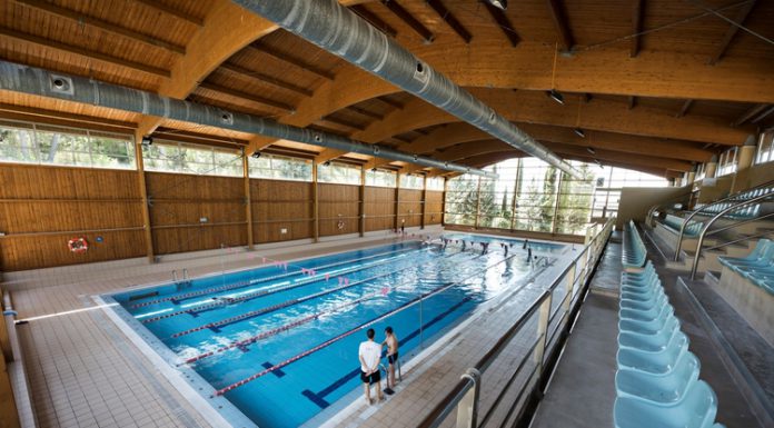 BARBASTRO: Preinscripciones para los cursillos de natación