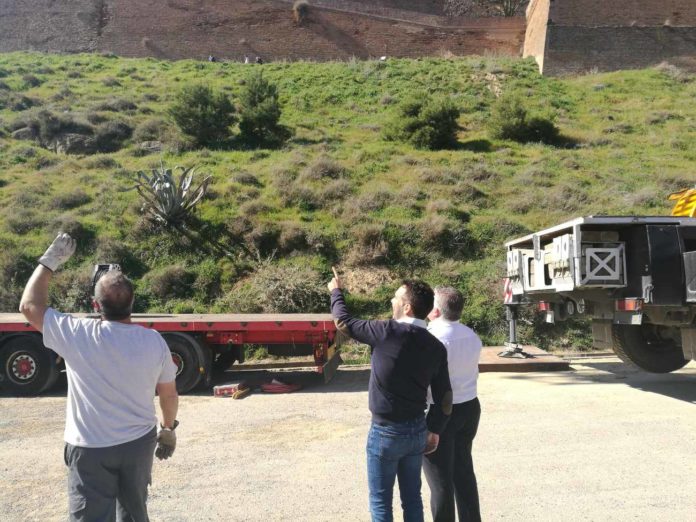 Retiran la grúa del Sagrado corazón MZN