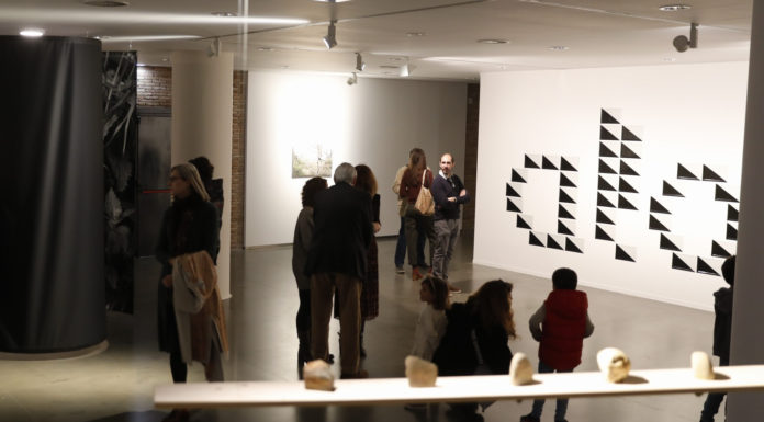 Los símbolos, elemento clave de los talleres y visitas para adentrarse en la exposición “Líneas de resistencia”