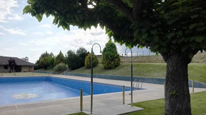 Piscinas y camping de Benabarre (Foto: Servicio especial)sec 01