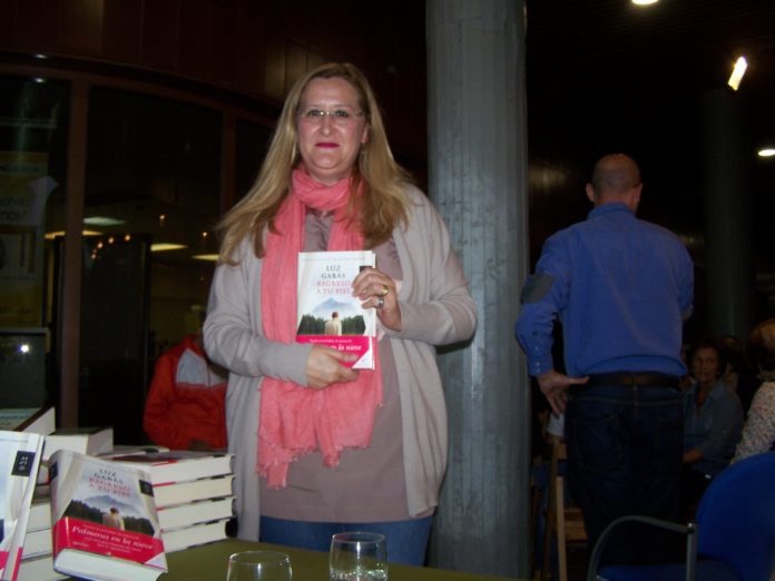 Las novelas y el mundo literario de la benasquesa Luz Gabás, en la imagen, entran de lleno en este proyecto (Foto: Angel Gayúbar)