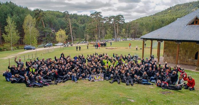 Integrantes del Shadow Custom Club (Foto: Servicio especial)