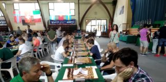 Primeros tableros en la primera de las jornadas del Open (Foto: José Luis Pellicer)