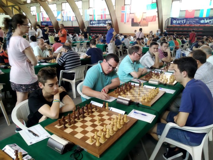 Ginés, primer aragonés clasificado tras la cuarta ronda (Foto: José Luis Pellicer)