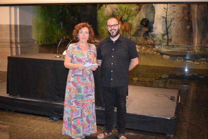 Sergi Llena y Lourdes Pena en la presentación del Encuentro (Foto: Angel Gayúbar)