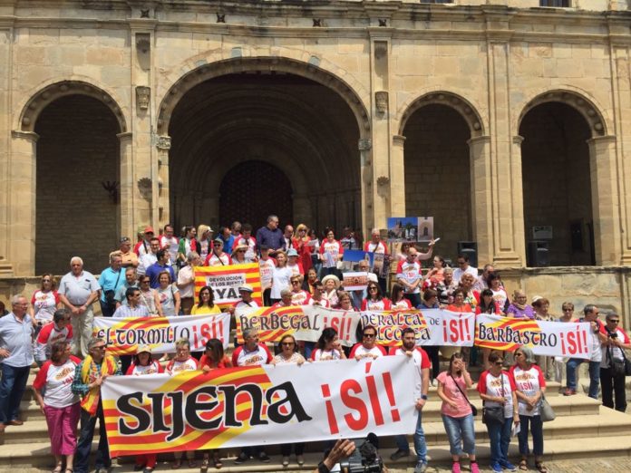 Manifestación en Roda reivindicando la vuelta de los bienes religiosos (Foto: Servicio especial)
