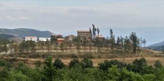 Nueva comunidad budista en Ribagorza La aldea de Sampere será el epicentro del nuevo recinto monástico budista (Foto: Servicio especial)