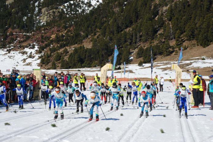Salida de uno de los grupos participantes en la anterior edición del Mainada (Foto: Servicio especial)