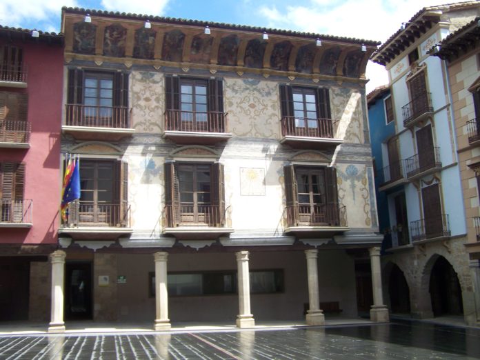 Casa Heredia, en Graus, sede de la Comarca de La Ribagorza (Foto: Angel Gayúbar)