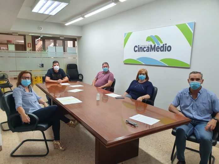 Reunión con Cáritas