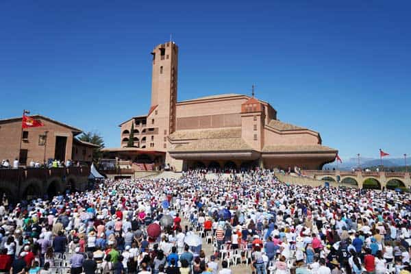 Celebración el año pasado de la Jornada Mariana de la Familia, una imagen que no se va a poder repetir este año (Foto: Servicio especial)