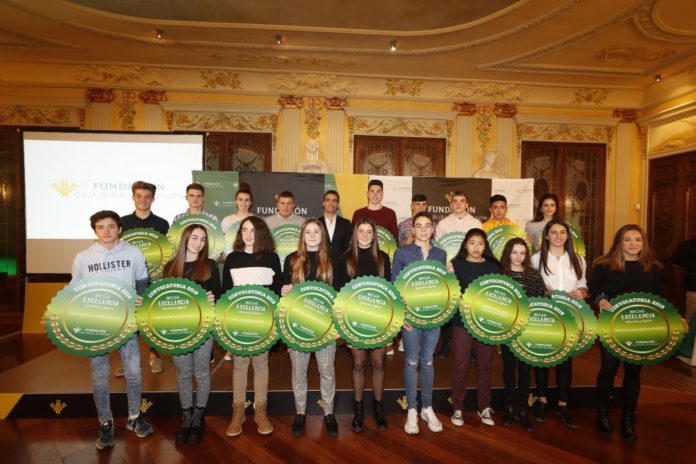 Becas jóvenes