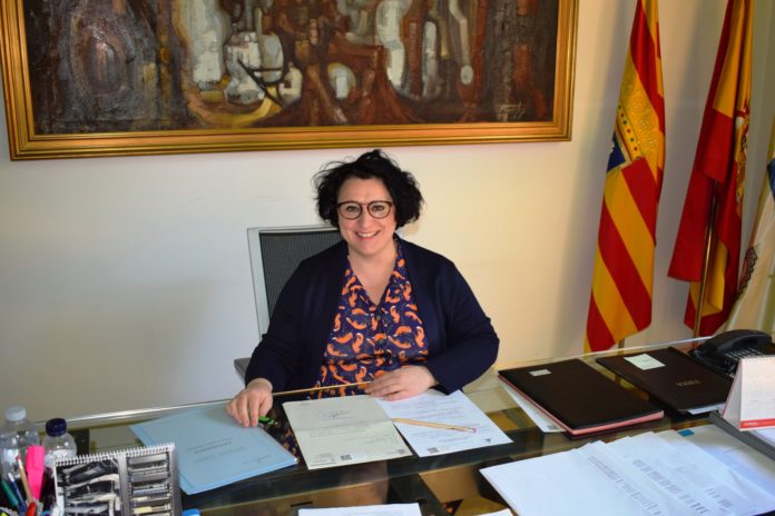 Gema Betorz, alcaldesa de Graus (Foto: Angel Gayúbar)