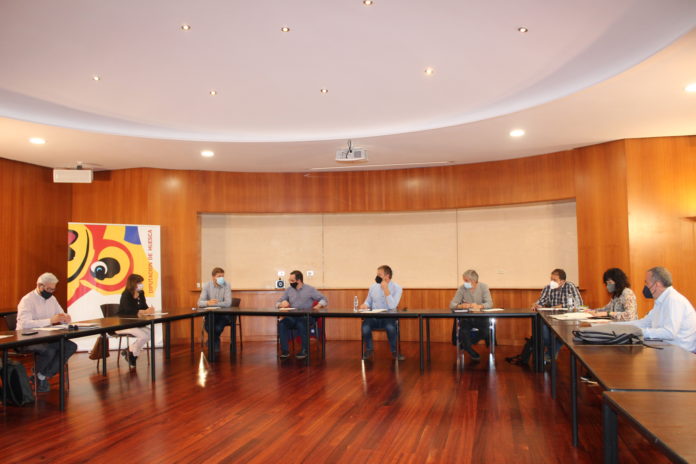 Momento de la reunión de la Comisión Ejecutiva de Adelpa (Foto: Servicio especial)