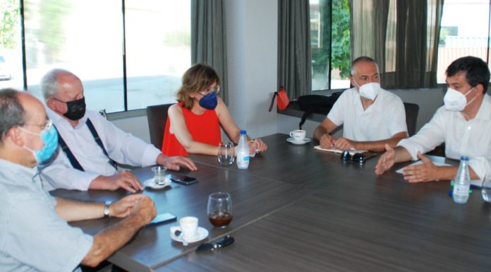 Reunión de Joaquín Palacín, presidente de CHA, con representantes de las asociaciones empresariales de La Litera, Somontano de Barbastro y Cinca Medio