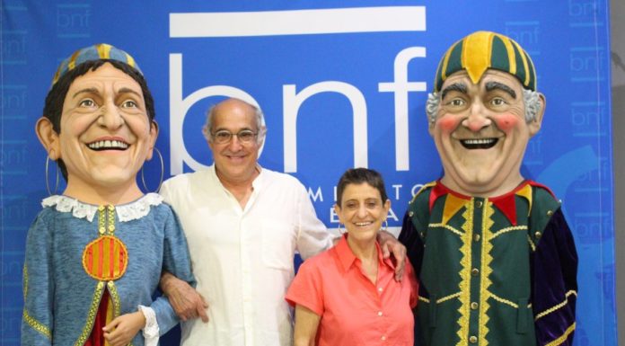 Los Titiriteros ya tienen cabezudos en Binéfar