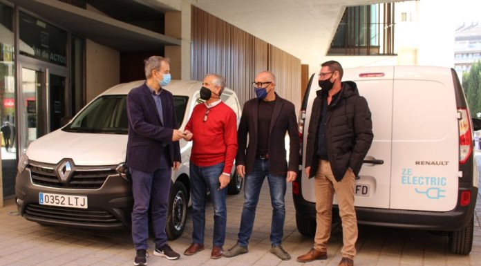 Nuevo coche eléctrico para la flotilla del Ayuntamiento de Binéfar