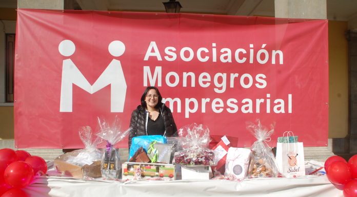 El comercio monegrino sale a la calle para liquidar su ‘stock’