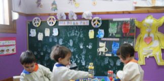 La Escuela Infantil Comarcal de Los Monegros celebró el Día de la Paz y la no violencia