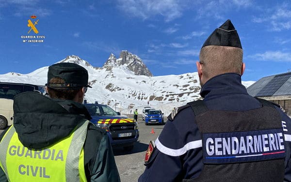 Guardia civil gendarmeria