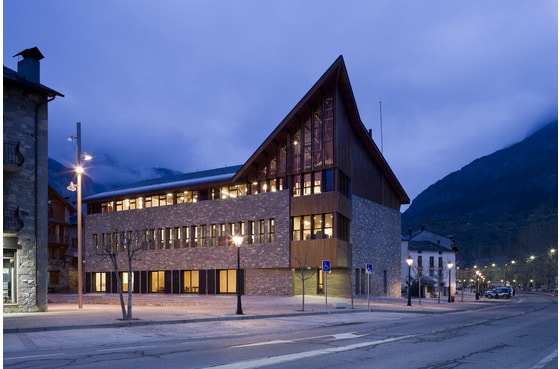 Edificio del Centro de Ciencias benasqués que acoge esta experiencia (Foto: Servicio especial)