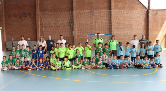 60 jugadores de 6 equipos participan en Mequinenza en la XXX Concentración Comarcal de Fútbol Sala prebenjamín
