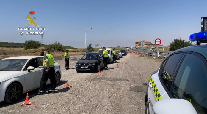 La Guardia Civil realiza casi 6.000 pruebas de alcoholemia en el Monegros Desert Festival