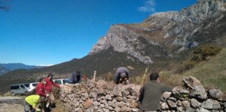 Vuelve el taller de piedra seca de Sobrarbe