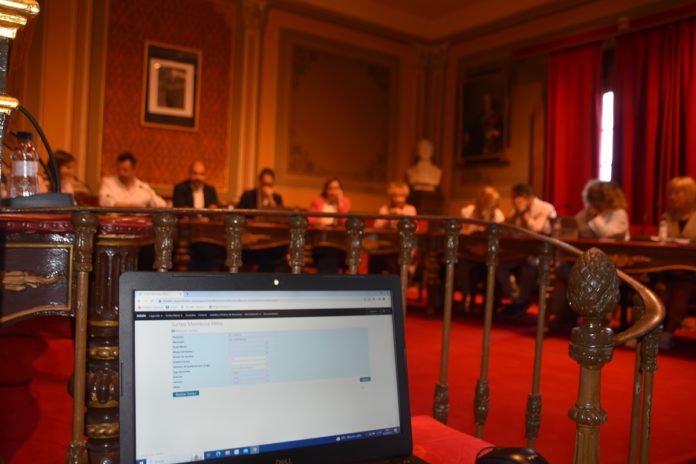 Sorteo componentes mesas electorales. Ayuntamiento de Barbastro