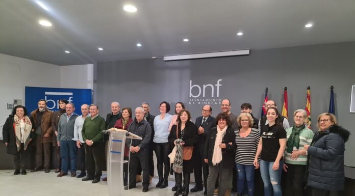 Lectura de la Constitución y jotas para conmemorar el aniversario de la carta magna en Binéfar