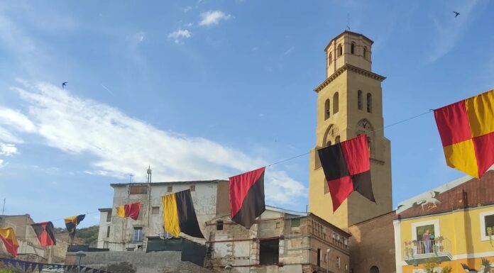 El buen tiempo contribuye al éxito del Mercado Medieval de Tamarite