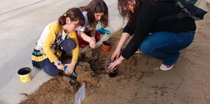 Más de 100 centros educativos abrirán este verano por vacaciones para favorecer la conciliación de las familias