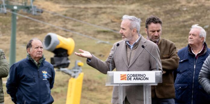 Aragón invierte 78 millones de euros en la innivación de las estaciones de esquí alpino y de fondo