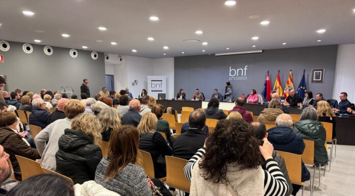 Binéfar mantendrá el convenio con la Comarca para la recogida de basuras, pidiendo diálogo para implantar el quinto contenedor