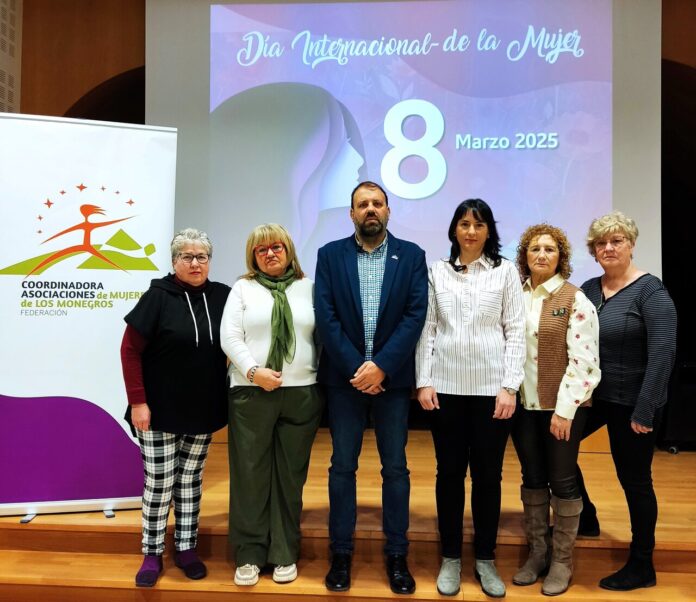 8M Monegros 2025