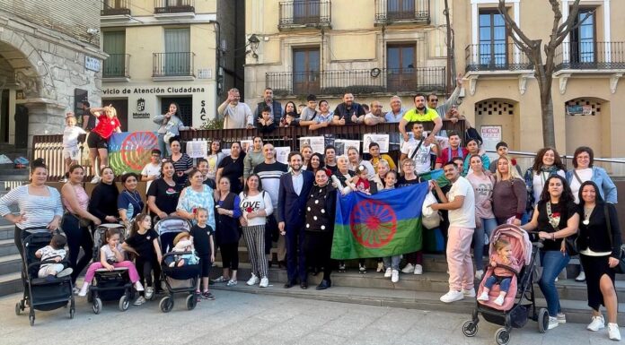El pueblo gitano de Monzón celebra los 600 años de su llegada a la península