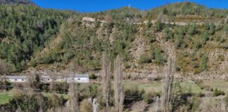 El Instituto Aragonés del Agua ejecuta obras de mejora en el colector de Ansó tras el colapso de un tramo por las fuertes lluvias