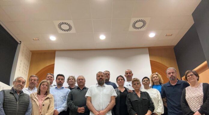 𝗔𝗹𝗰𝗮𝗹𝗱𝗲𝘀 𝘀𝗼𝗰𝗶𝗮𝗹𝗶𝘀𝘁𝗮𝘀 𝗱𝗲 𝗠𝗼𝗻𝗲𝗴𝗿𝗼𝘀 𝗶𝗻𝗶𝗰𝗶𝗮𝗿𝗮́𝗻 𝗺𝗼𝘃𝗶𝗹𝗶𝘇𝗮𝗰𝗶𝗼𝗻𝗲𝘀 𝗽𝗮𝗿𝗮 𝗾𝘂𝗲𝗷𝗮𝗿𝘀𝗲 𝗱𝗲 «𝗹𝗮 𝗱𝗲𝘀𝗶𝗱𝗶𝗮 𝗱𝗲 𝗔𝘇𝗰𝗼́𝗻 𝗰𝗼𝗻 𝗹𝗮𝘀 𝗰𝗮𝗿𝗿𝗲𝘁𝗲𝗿𝗮𝘀»