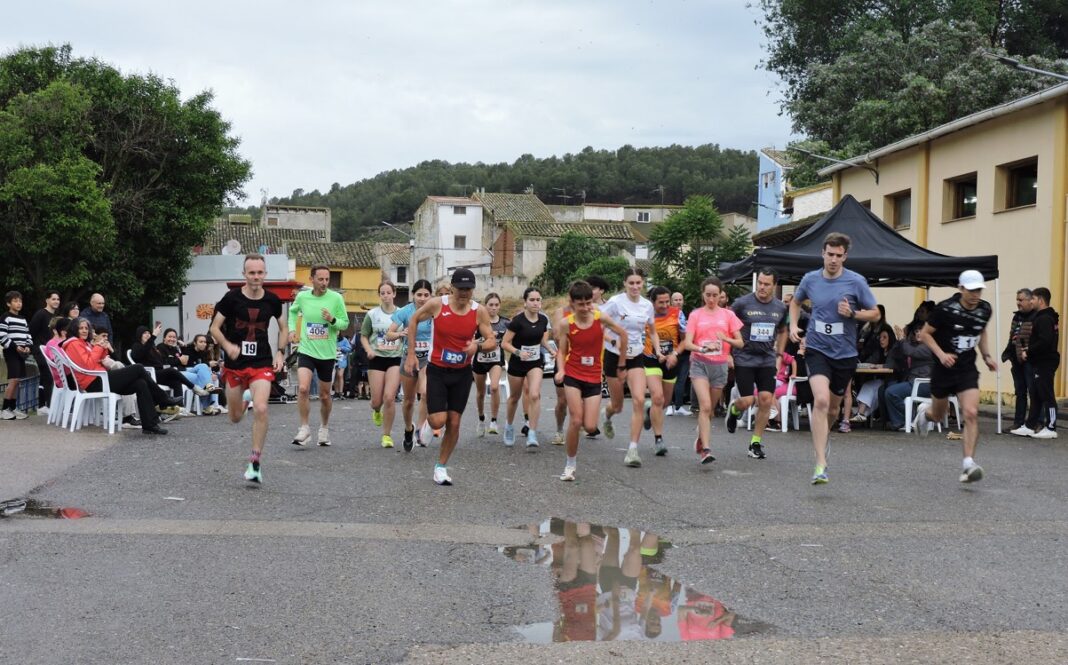 1 Salida de la tradicional carrera pedestre