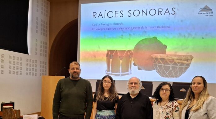 La exposición itinerante “Raíces sonoras”: un viaje por el tiempo y el espacio a través de la música tradicional sin salir de Los Monegros