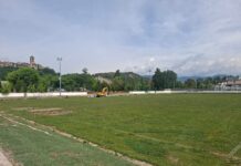 Sobrarbe contará por fin con un campo de césped artificial en Aínsa