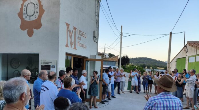 Biscarrués inaugura con un gran respaldo vecinal el Museo del Tiempo, un homenaje en vida al legado de Tomás Borau