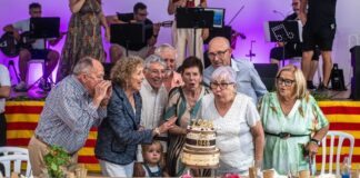 Altorricón celebra su fiesta anual de la Asociación de Mayores con un emotivo homenaje a la quinta de 1946