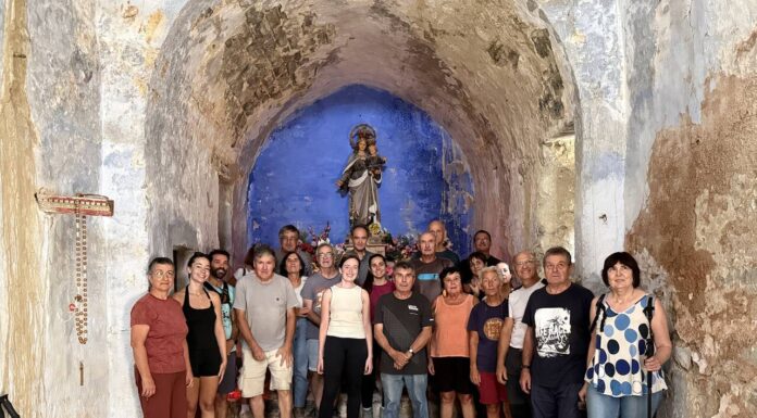 Vecinos de Latorrecilla y pueblos de la redolada vuelven a pedir agua a la Virgen de la Sierra en plena sequía