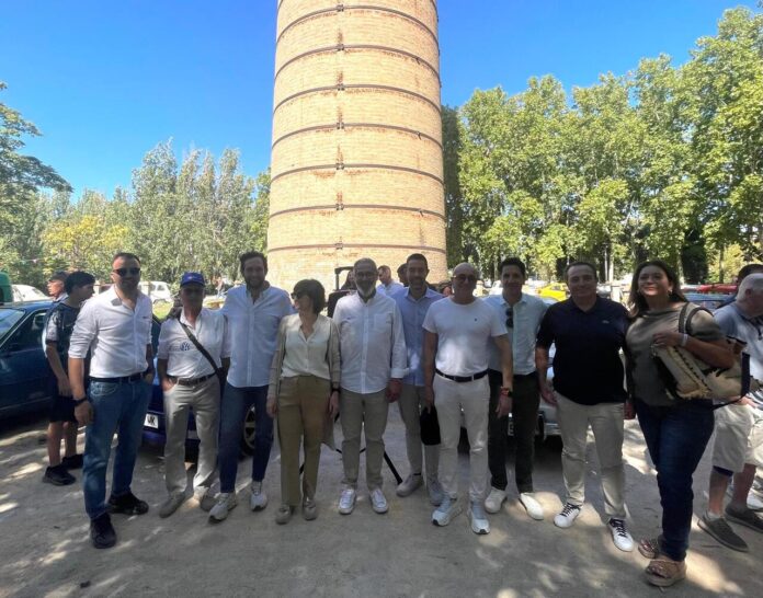 La mayoría de edad de la concentración de vehículos clásicos de Monzón la consolidan como la más numerosa de Aragón