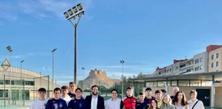 El segundo año del grado superior de Técnico de Deportes del IES Mor de Fuentes estrena ubicación